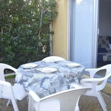 Cap D'agde, 1 Piece, 4 Personnes - Fr-1-249-296